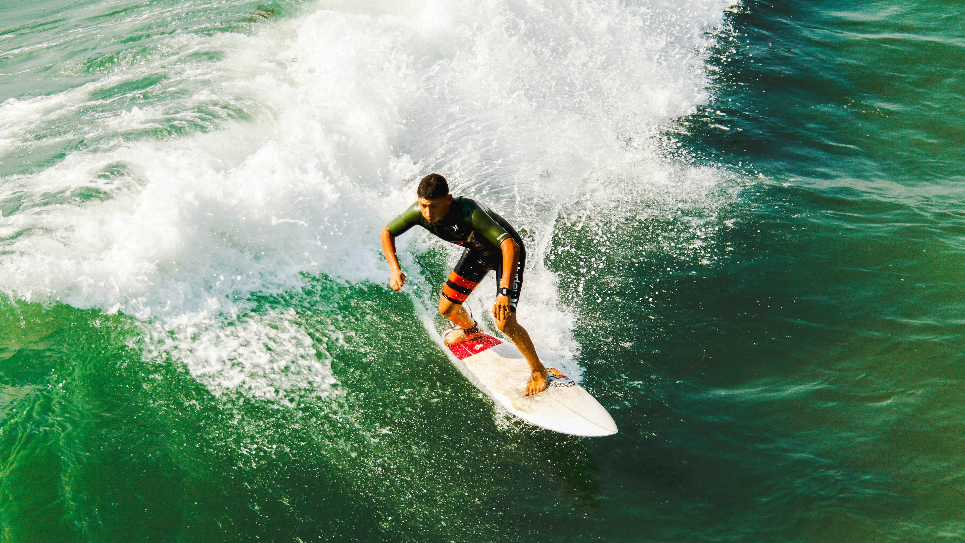 爱游戏平台-APEX英雄 新星选手崛起备受期待，apex l星