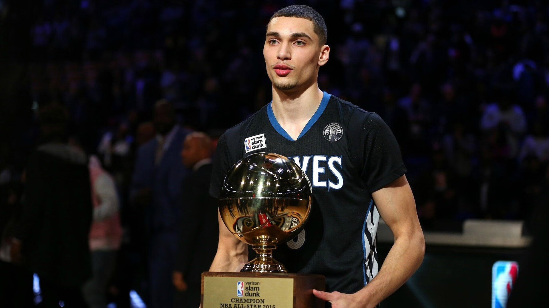 FaZe联合其他战队参与LOL联动直播,faze战队成员ubah在哪直播