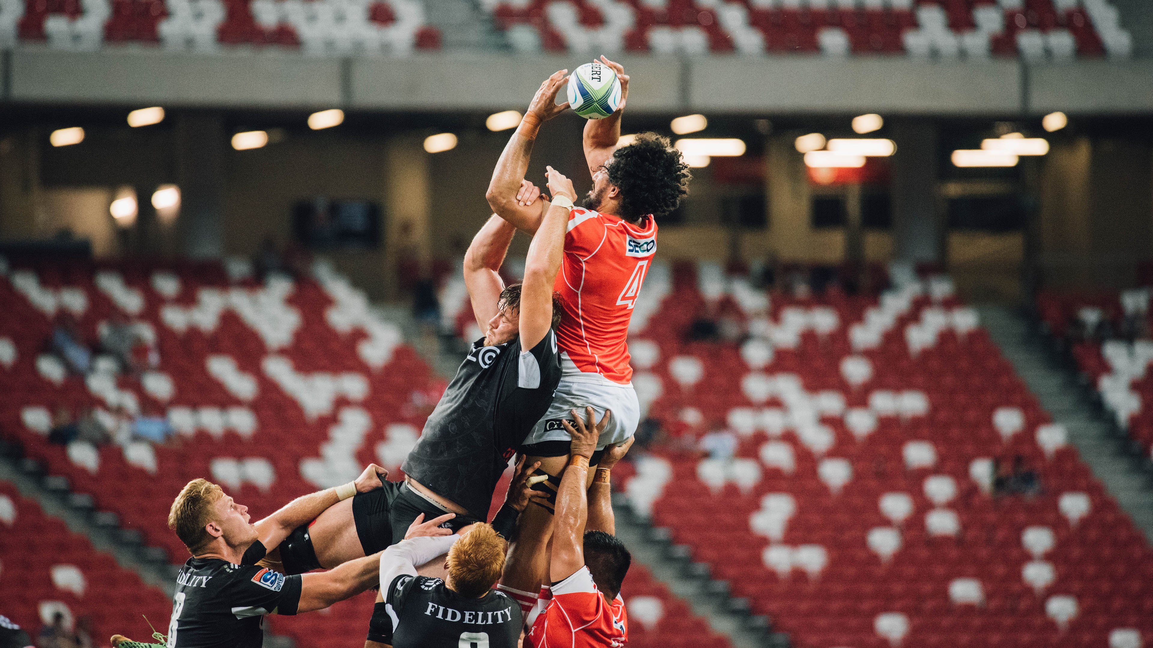 “青春逐梦”体育公益大讲堂在北京盛大开启，弘扬正能量精神，体育专题讲座