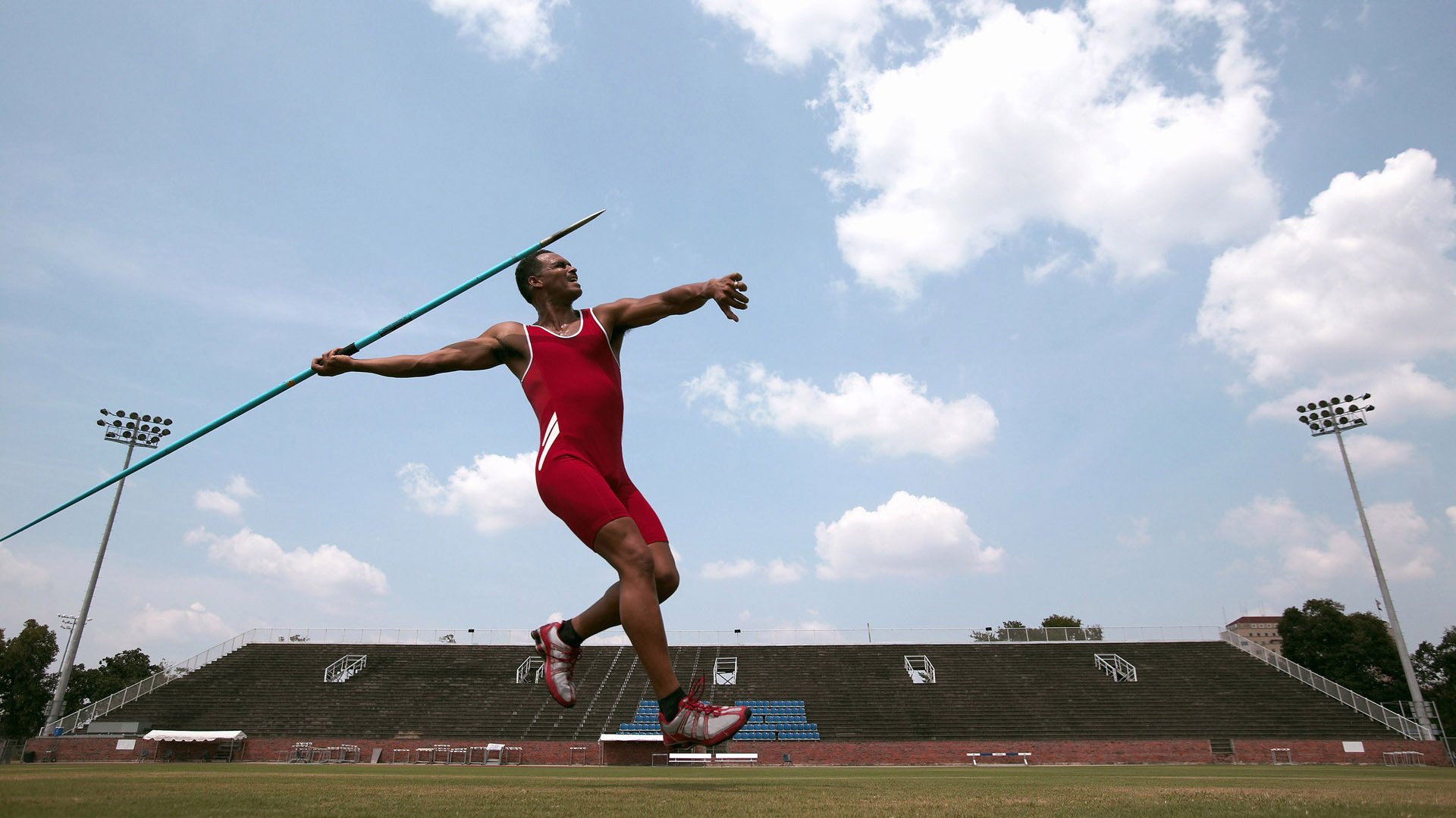 亚籍球员晋升队长，领导球队走向胜利，亚冠球员